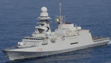 Kapal perang fregat Virginio Fasan milik Angkatan Laut Italia 