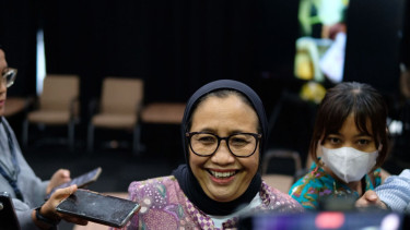 Wakil Kepala BGN, Nanik S Deyang