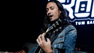 Begini Tanggapan Ello Soal Buku Broken Strings Milik Aurelie Moeremans