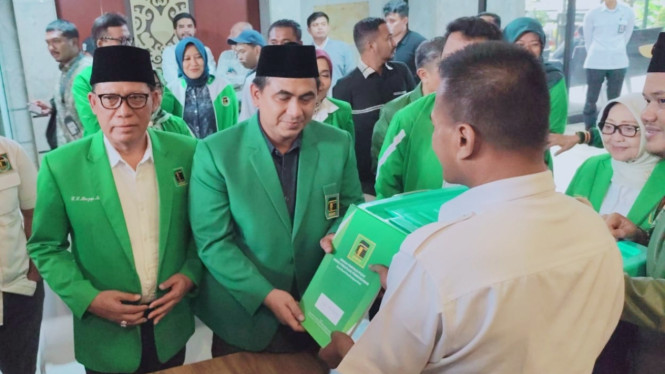 Agus Suparmanto daftar SK kepengurusan baru PPP ke Kemenkum