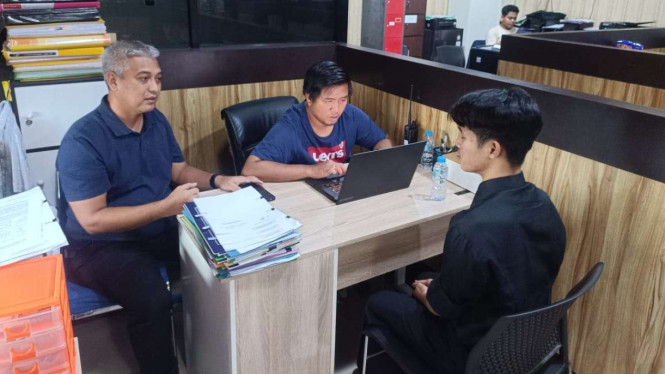 Konten kreator Rizky Kabah diperiksa polisi