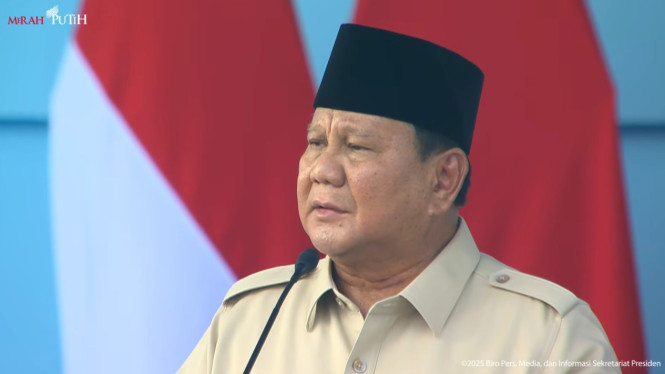 Presiden RI Prabowo Subianto memimpin upacara HUT ke-80 TNI