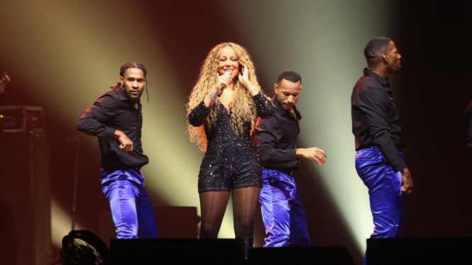 Mariah Carey.
