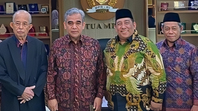 Ketua MPR RI Ahmad Muzani dan Presiden Pemuda Masjid Dunia Said Aldi