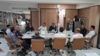 BRINS Gandeng IMI Kasih Proteksi Komunitas Otomotif Nasional
