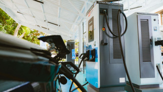 4.516 SPKLU PLN Siap Layani Sekitar 26.000 Mobil EV pada Momen Libur Nataru