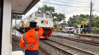 Pastikan Kelancaran Nataru, KAI Properti Perkuat Pengamanan Perlintasan Sebidang