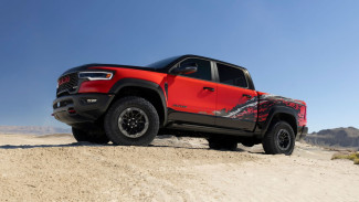 Intip Pesaing Mobil Ford Raptor R yang Mesinnya Lebih Buas dan Liar!