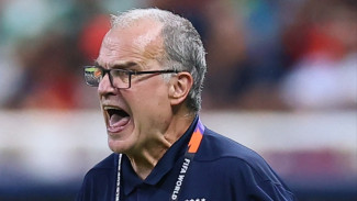 Viral! Marcelo Bielsa Bentak-bentak Reporter usai Uruguay Tersingkir dari Piala Dunia 2026