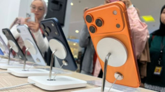Update Harga iPhone Terbaru 2026, Mana yang Masih Worth It Dibeli pada 2026?