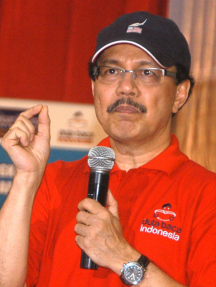 Andy Flores Noya