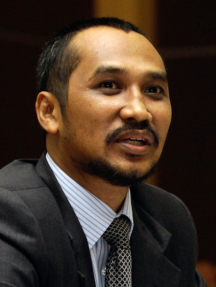 Dr Abraham Samad, S.H., M.H.