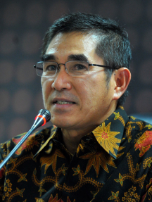 Dr. Hamdan Zoelva, S.H., M.H.