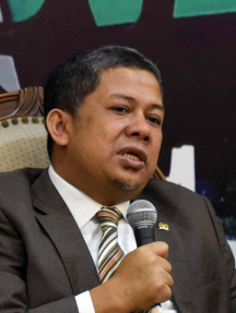 H. Fahri Hamzah, S.E.