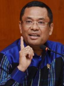 Saleh Husin, SE, M.Si