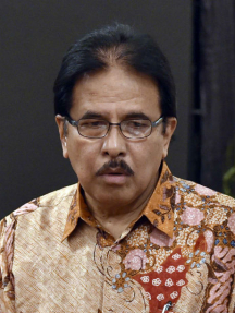 Dr. Sofyan A. Djalil, SH, MA, MALD