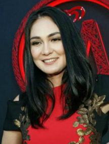 Luna Maya