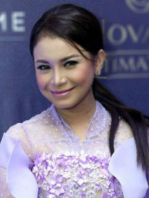 Rossa Roslaina Sri Handayani