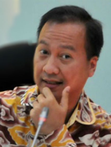 Agus Gumiwang Kartasasmit, M.Si