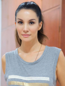 Nadya Hutagalung