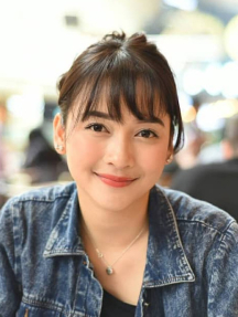 Devi Kinal Putri